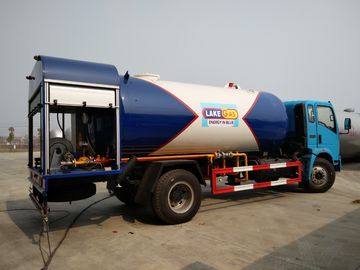 China HOWO 4X2 12000 litros del LPG de camión del gas, 6 toneladas 12cbm cortan el rabo al camión del propano proveedor