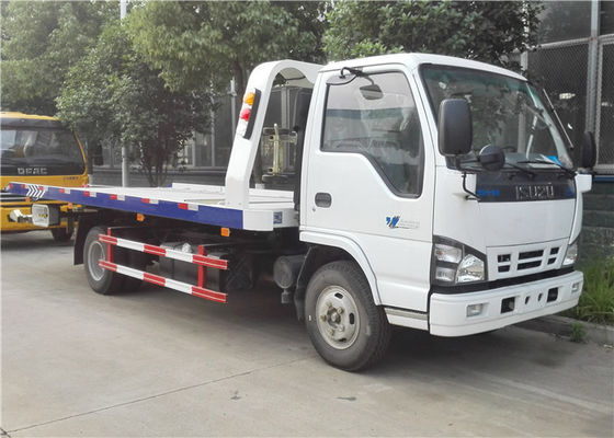 comprar Pequeña grúa de ISUZU 4x2, 6 ruedas camión de camión de auxilio plano de 3 toneladas para dos/tres coches Fabricación en línea