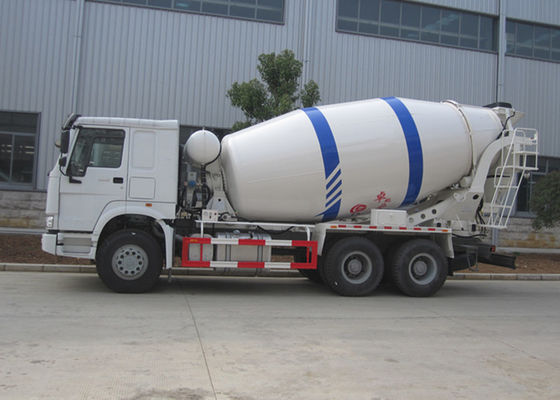 comprar Camión preparado de Sinotruk HOWO 10M3, camión del mezclador del cargamento del uno mismo 10CBM con el tambor del mezclador Fabricación en línea