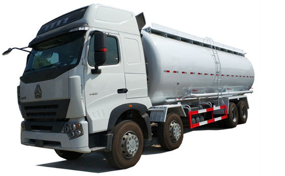 comprar Camión 371HP 8X4 LHD 25 del cemento del bulto de SINOTRUK HOWO A7 - camión de petrolero del cemento 43CBM Fabricación en línea