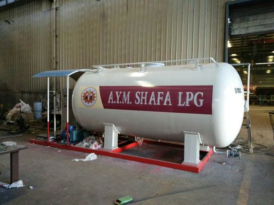 comprar estación de servicio del tanque de almacenamiento de gasolina de 20000L LPG 20m3 10 toneladas con el dispensador doble de la boca Fabricación en línea