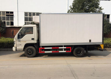 4X2 camión de la caja/camión de reparto refrigerados 3 toneladas del congelador para el OEM de la droga disponible proveedor