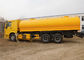 El camión del policía motorizado de Sinotruk HOWO 10, 18000L 20000L 18 toneladas 20 toneladas riega el camión de petrolero proveedor