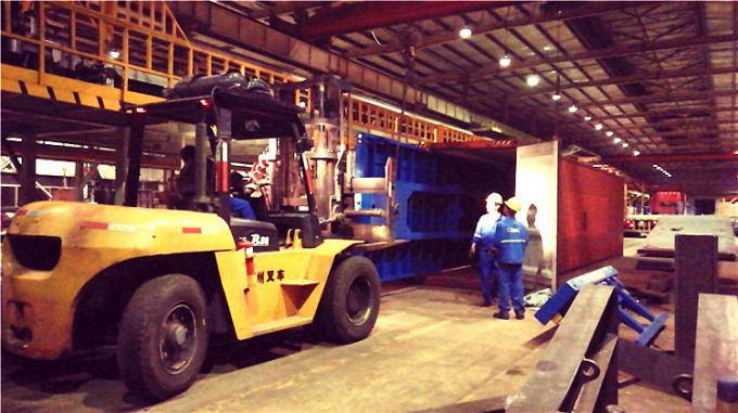 Remolque famoso del camión del excavador de la cama plana de la tonelada de China CLW 40-60 y remolques planos bajos